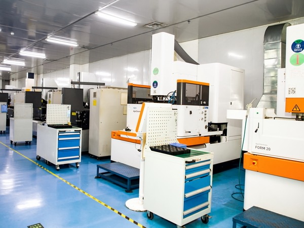 模具设计制造08
